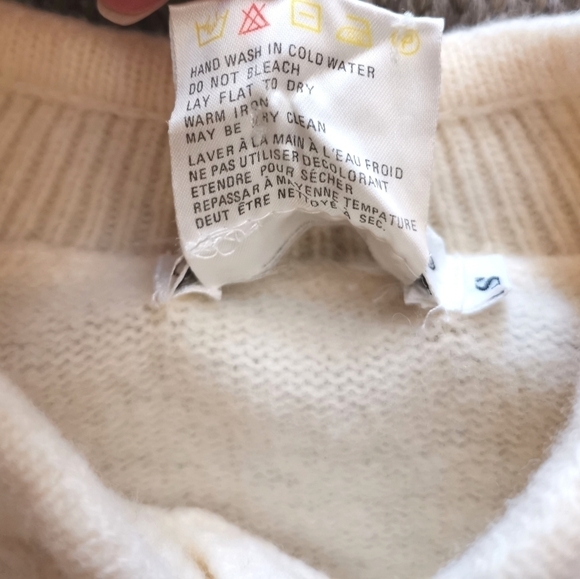 Vintage 80's cream lambswool sweater rose embroidery - Picture 8 of 11